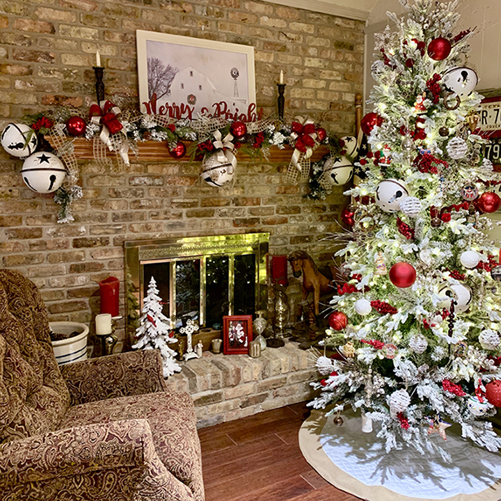 Christmas scene with decorated tree and mantle